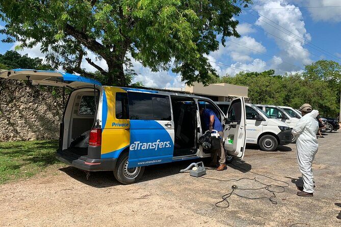 Puerto Aventuras Luxury Transportation From-To Cancun Airport - Who Is This Transfer Best Suited For?