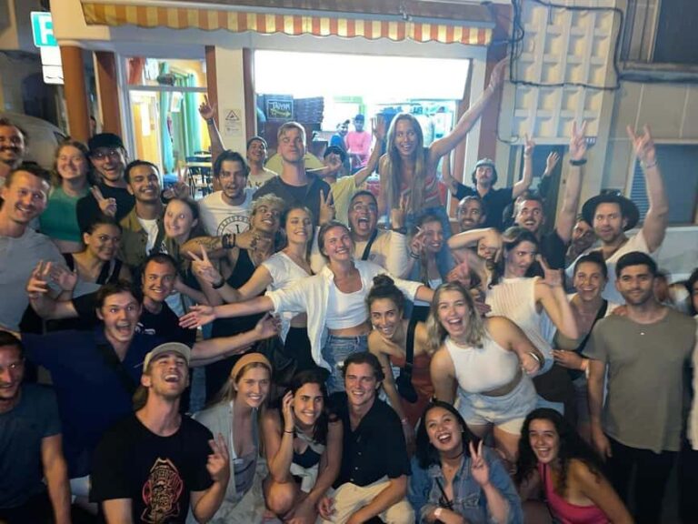 Puerto Escondido Pub Crawl - Authentic Insights from Reviews