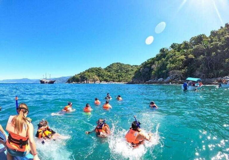Puerto Vallarta: Majahuitas Tour With Lunch and Open Bar - What to Expect During the Day