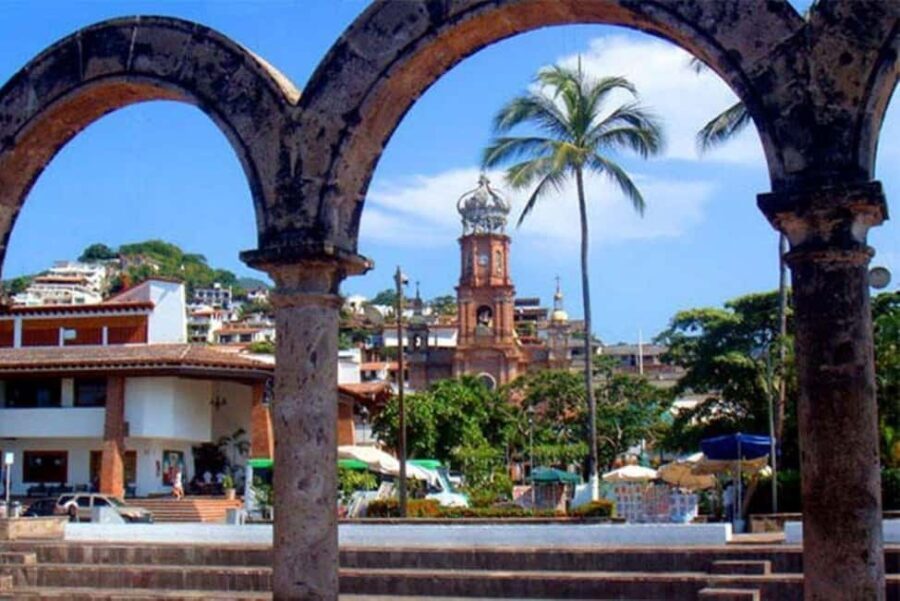 Puerto Vallarta: Tropical City Tour - What You Can Expect from the Puerto Vallarta Tropical City Tour