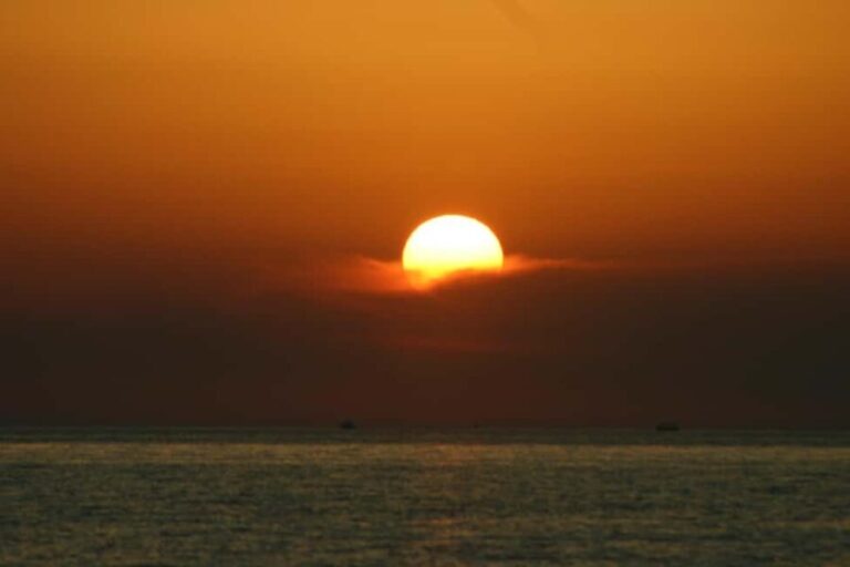 Pula: Private Sunset Boat Trip with Dolphins - What to Expect on Your Sunset Adventure