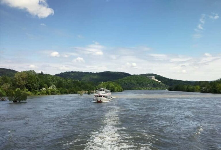 Regensburg: Klinger's Sightseeing Boat Tour to Walhalla - The Value and Practicalities