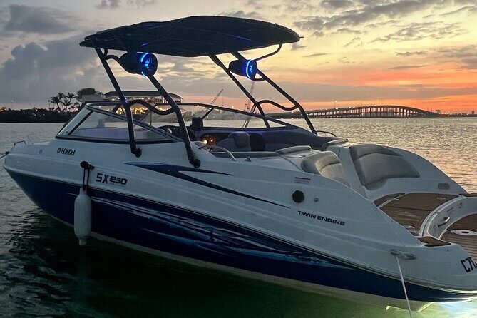 Rent a Private Boat in Miami with Captain up to 8 pax - What’s Included and What’s Not?