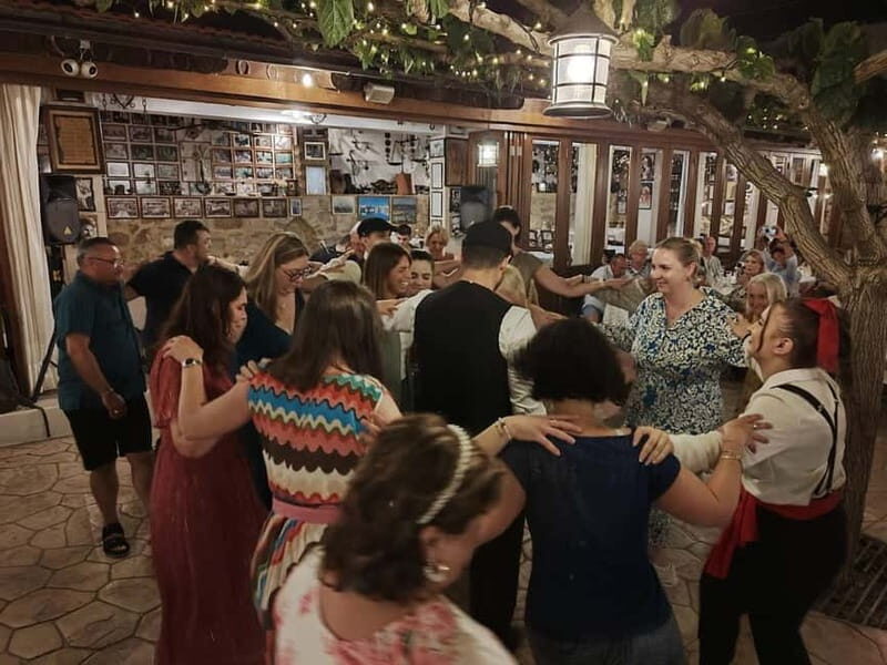 Rethymnon: Cretan Night with Dinner and Live Music - Authentic Experiences Highlighted by Reviews