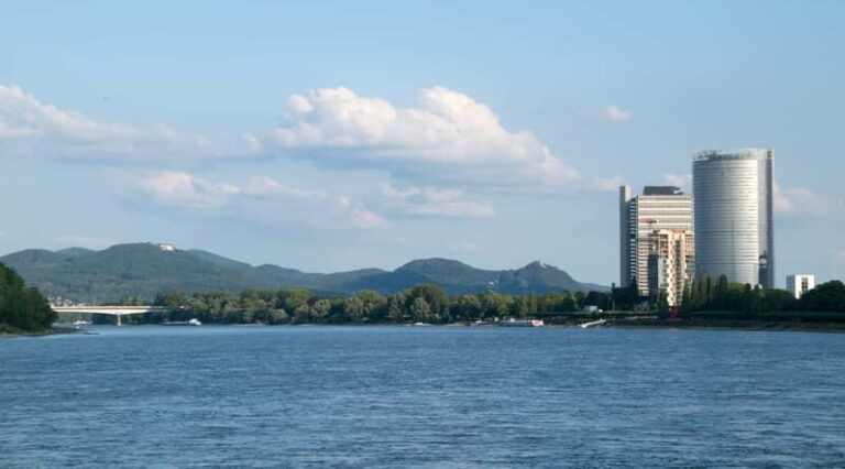 RhineRiverBoatTour from Bonn to Königswinter with Live Guide - Exploring the Rhine River from Bonn to Königswinter