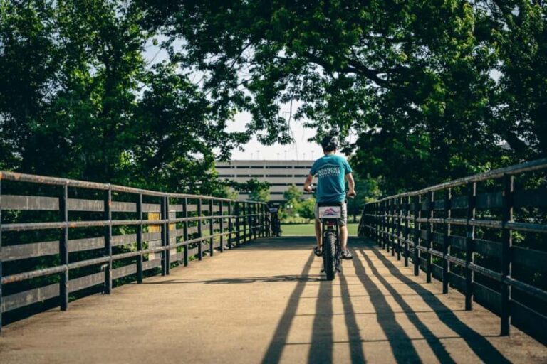 Roanoke: Electric Bike Rental - An In-Depth Look at the Experience