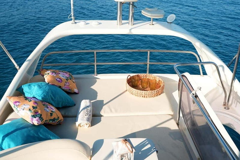 Rodman 38 Flybridge - Blue Lagoon Charters - What Makes This Tour Stand Out?