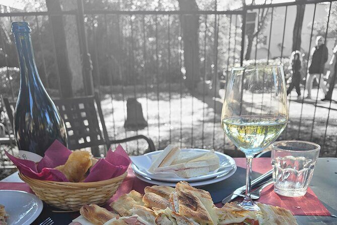 Rome Villa Borghese Lake Rowing Boat Tour and Aperitif - An In-Depth Look at the Tour