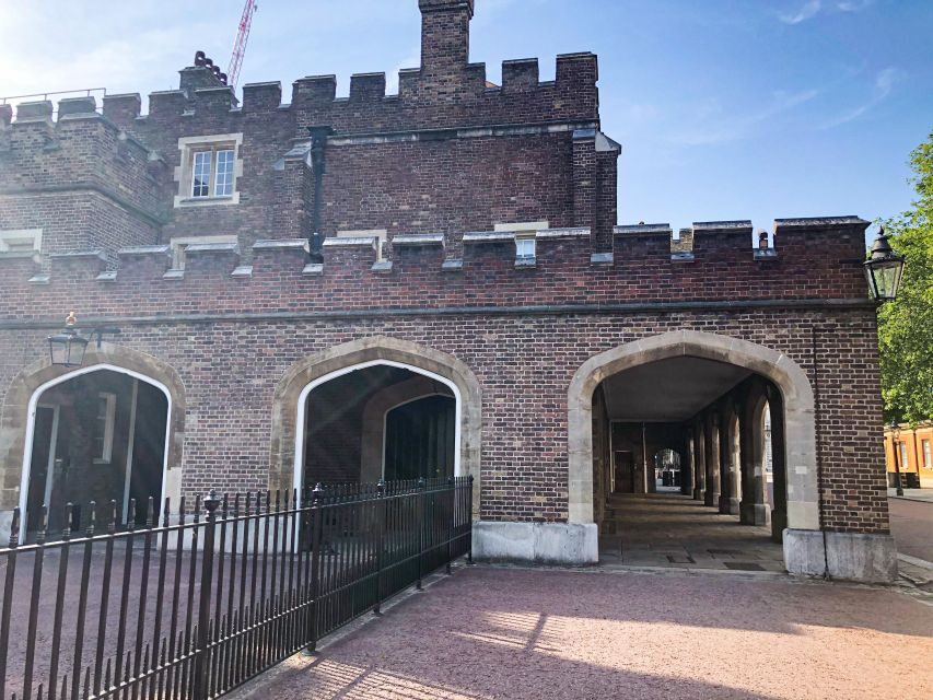 Royal London: Tudors & Stuarts Walking Tour - Practicalities: What to Expect