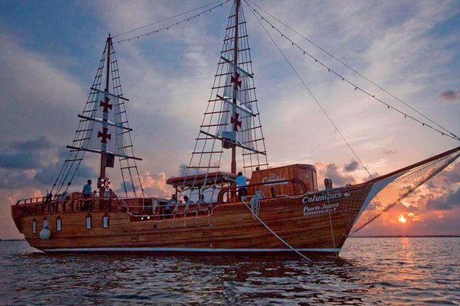 Sailing & Romantic Dinner: Cancún Lagoon Wonderful Date" - Boarding the Spanish Galleon