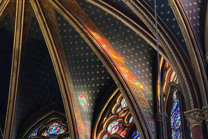Sainte Chapelle and Conciergerie 1.5-Hour Private Guided Tour - A Deep Dive into the Experience