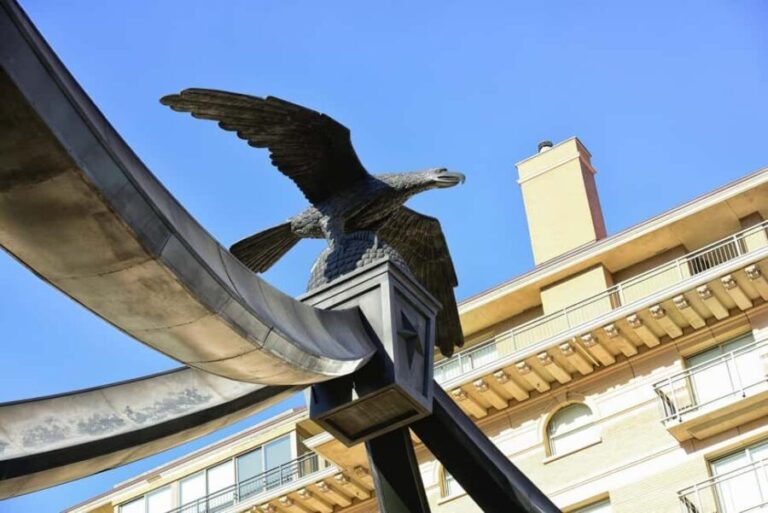 Salt Lake City: The City of Zion Walking Tour - Breathtaking Views from the Rooftop Garden