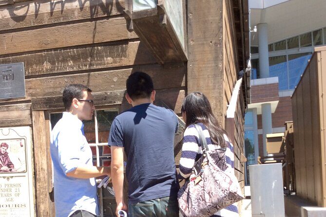 San Francisco Financial District Self-Facilitated Scavenger Hunt - What the Experience Entails