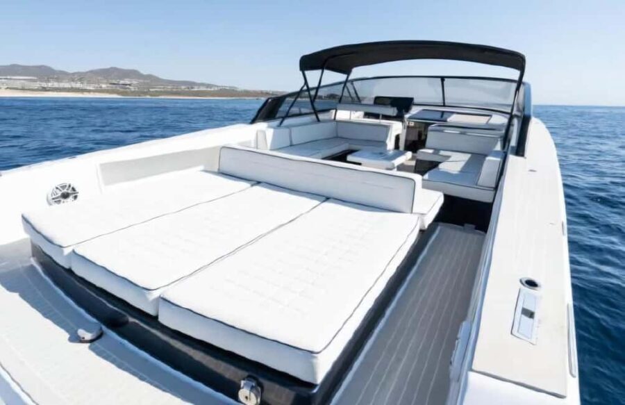 San José del Cabo: Luxury Yacht Experience - The Value Proposition: Is It Worth It?