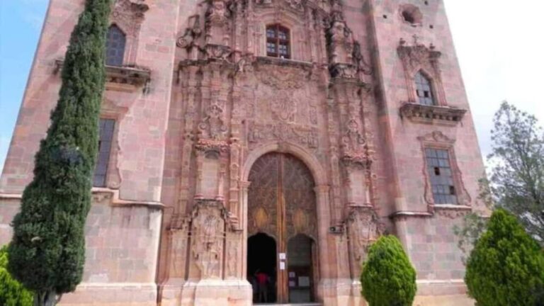 SAN MIGUEL DE ALLENDE TOUR AND ARCHAEOLOGICAL AREA (Thermal waters) - Practical Details and Value