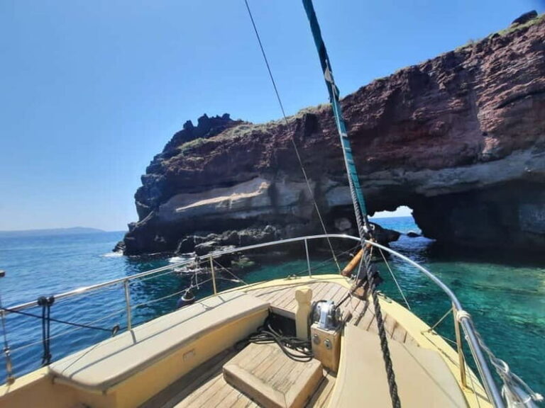 Santorini: 3-Hour Boat Tour to Oia & Thirassia Hot Springs - Why This Tour Can Be a Great Choice