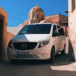 Santorini Elegance:Premium Transfer Services for Airport and Port - What You Can Expect from the Service