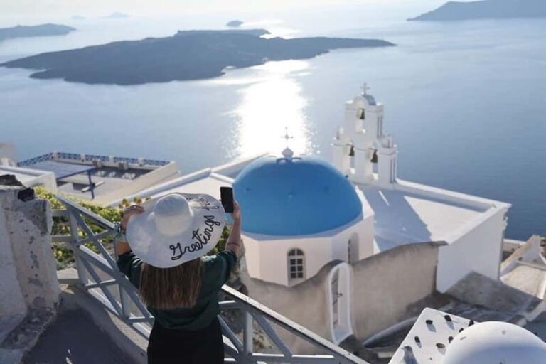 Santorini: Explore Hidden Gems on a Guided Tour - Detailed Breakdown of the Tour