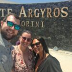 Santorini in a Day: Essential Highlights Tour - Detailed Breakdown of the Itinerary