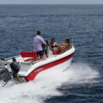 Santorini: license free boat in Santorini - What You Can Expect