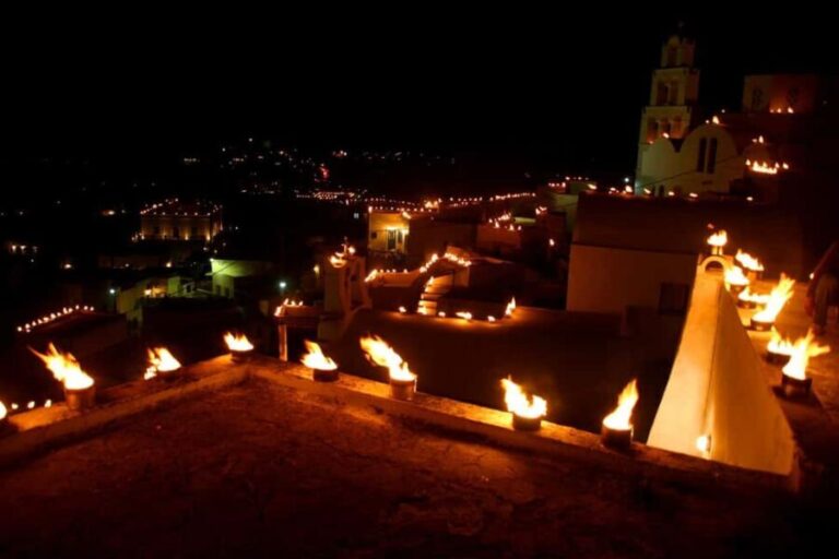 Santorini: Night Experience - Private Guided Tour - In-Depth Look at the Itinerary