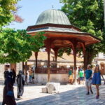 Sarajevo Old Town: Bosnian Ethnic Food & Coffee Walking Tour - What You Can Expect From the Tour