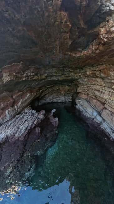 Sarandë: Boat Tour to Kroreza with Snorkel and free Umbrella - The Pros and Cons