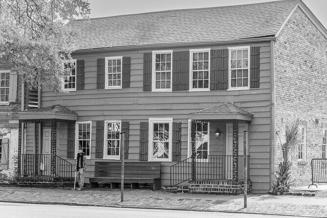 Savannah Photography Tour led by a Local Photographer - Who Should Book This Tour?