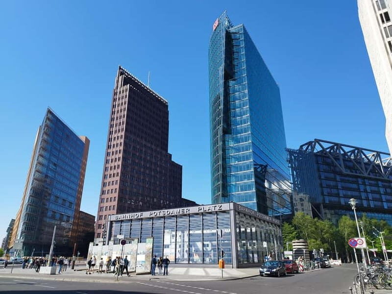 Self-drive E-Scooter shared guide in small groups - Itinerary Breakdown: What You Can Expect