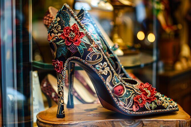 Self Guided Montreal Local Fashion Shopping Tour - The Plateau Mont-Royal: A Style Hotspot