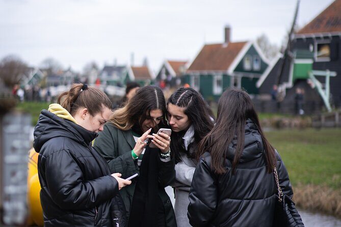 Self-guided walking tour over the Zaanse Schans - FAQs