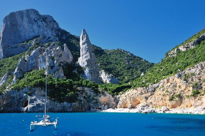 Shared tour in the Baunei coast - What’s Included and What You Should Bring