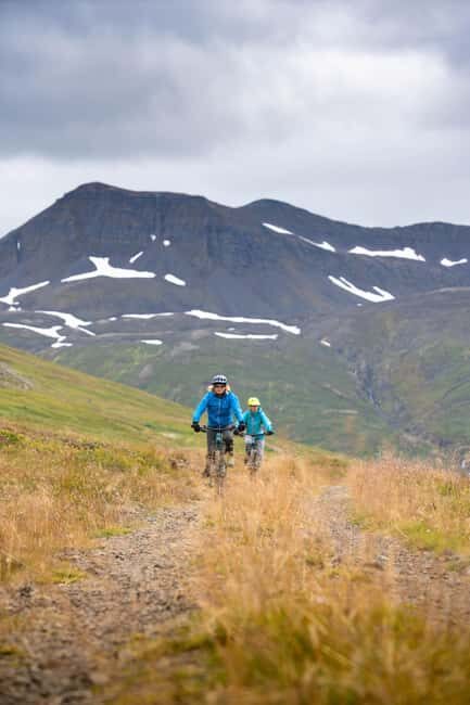 Siglufjörður: E-Mountain Bike Tour with Guide - What’s Included and What to Expect