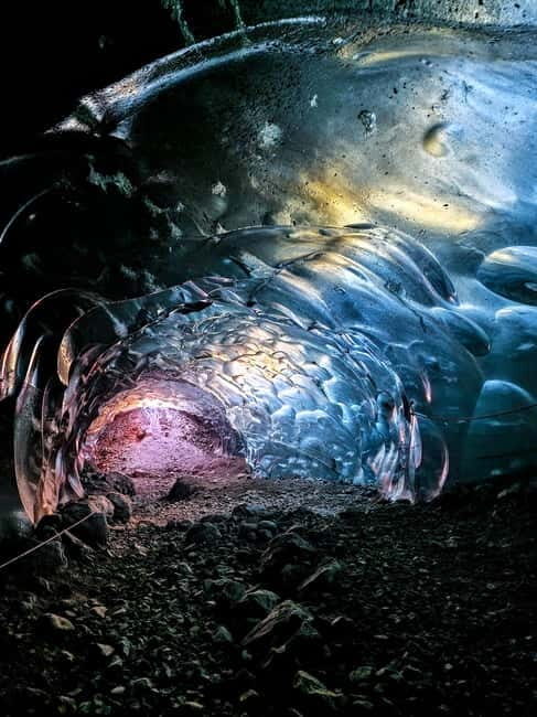 Sindris Ice Cave Photography Tour: A Locals Perspective - Exploring the Ice Caves of Breiðamerkurjökull Glacier