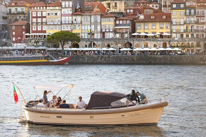 Small-Group Six Bridges Douro River Cruise in Porto with Drinks - Who Should Book This Experience?