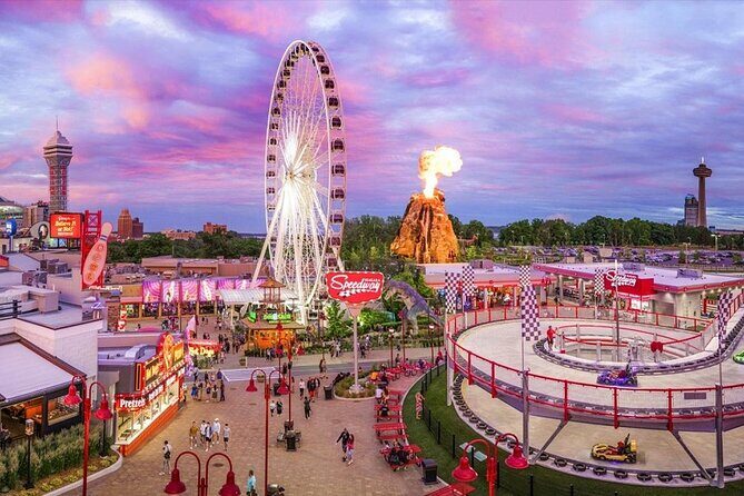 Small group Toronto Montreal Quebec and Niagara Falls 5 Day Tour - Transport & Group Size