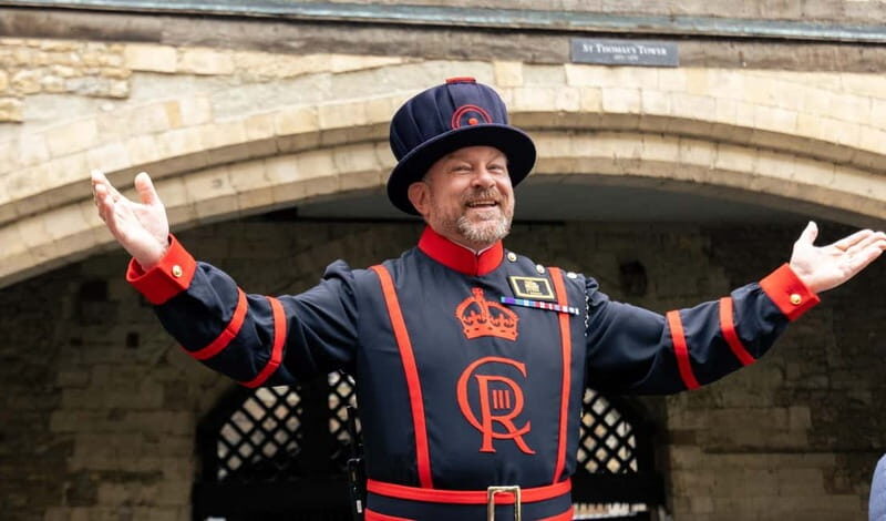 Small Group Tower of London, Crown Jewels & White Tower Tour - Practical Details and Tips