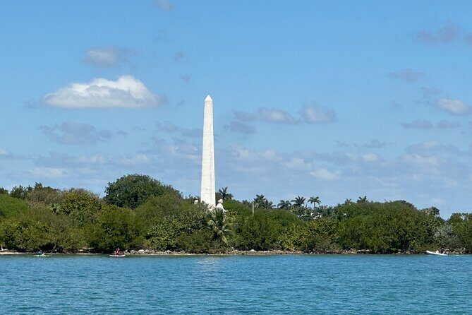 South Beach: Miami Boat Cruise and Skyline - What the Tour Offers: A Closer Look at Itinerary and Highlights