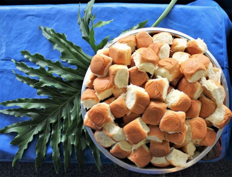 South Maui: Sunset Prime Rib or Island Fish Dinner Cruise - Who Will Love This Cruise?  