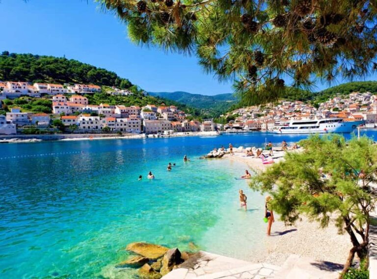 Speedboat Panorama Excursion Brac Povlja - MPL Nautika - Practical Details and Value