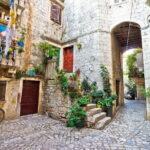 Split Old Town Walking Tour - Exploring the Highlights