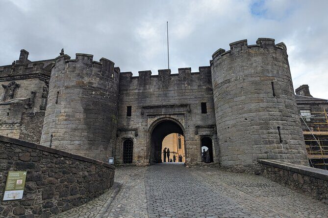 Stirling Castle, Lindores Distillery and St Andrews private tour - Who Will Love This Tour?