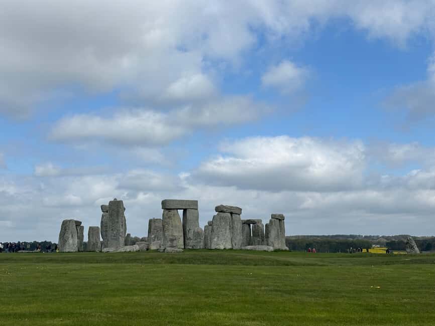 Stonehenge and Avebury stone circles. Guided tours - What We Loved About the Experience