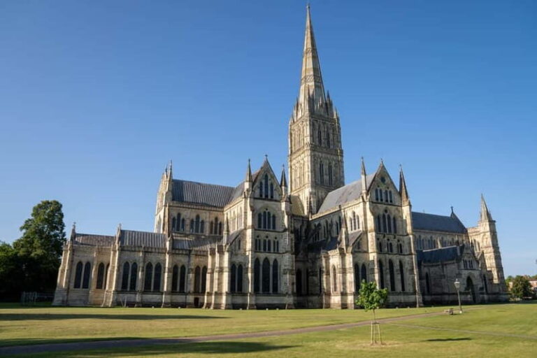 Stonehenge: Inner Circle Access Private VIP Tour - An In-Depth Look at the Experience