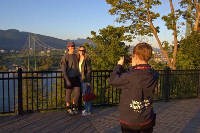 Sunset Bus Tour: Stanley Park & English Bay Photostops - Why Choose the Sunset Bus Tour?