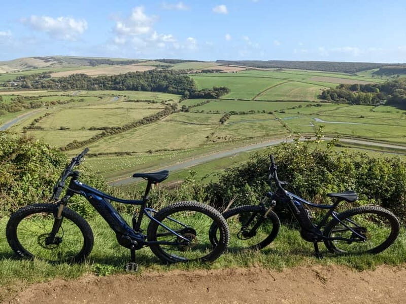 Sussex: City Highlights e-Bike hire - What to Bring and Wear