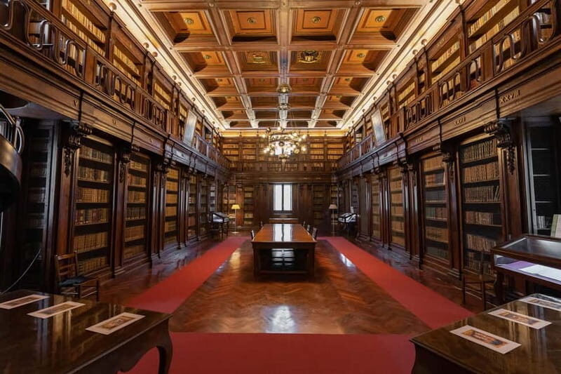 Syracuse: Cathedral entrance ticket with VR viewer and Secreta Palatii - Who Will Love This Experience?