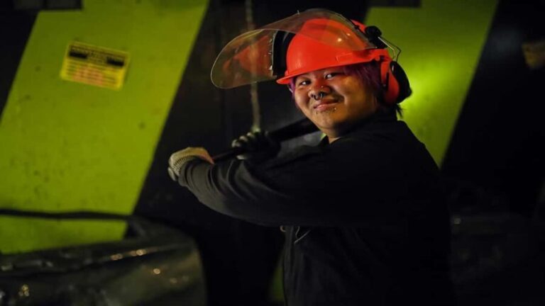 Tacoma: Rage Room Experience with Breakable Objects - The Safety and Rules