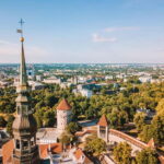 Tallinn: Express Walk with a Local in 60 minutes - Good To Know