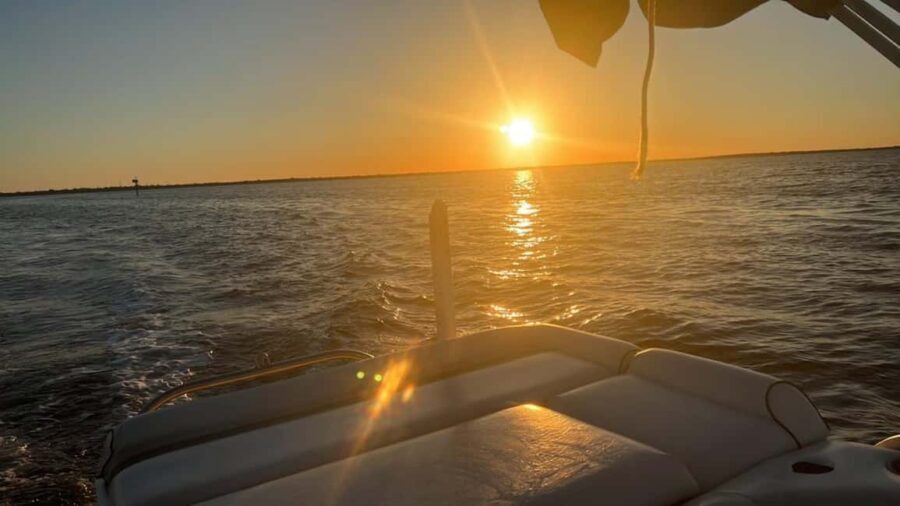 Tarpon Springs: Private Sunset Cruise with Refreshments - Value and Booking Details